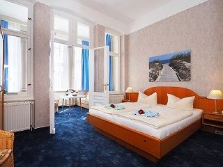 Pension Seebad Ahlbeck Pension Carlsburg Bild 2